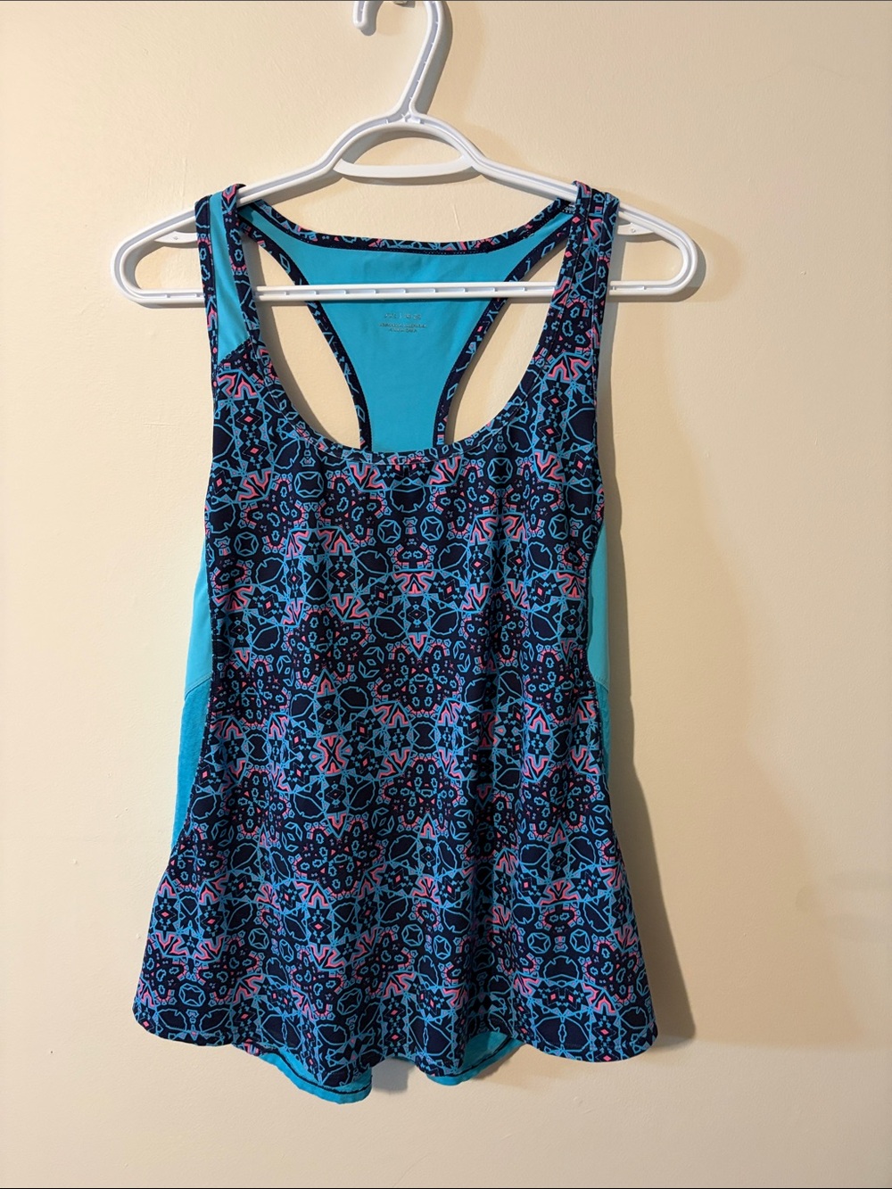 Fabletics Blue Black Pink Patterned Racerback Tank